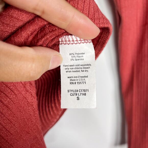 New Le Lis Small Rust Red Ribbed V Neck Bodysuit Long Sleeve Thong Snap Closure - Picture 7 of 10